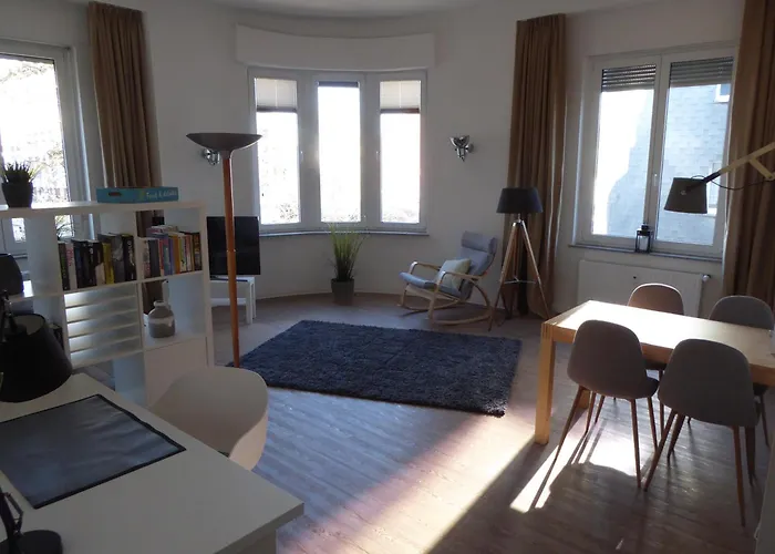 Apartamento Bright, Friendly Flat In A Well-maintained Old Building